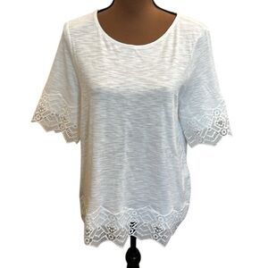 Chicos White Lace Trim‎ Short Sleeve Tee Size 1 (M)